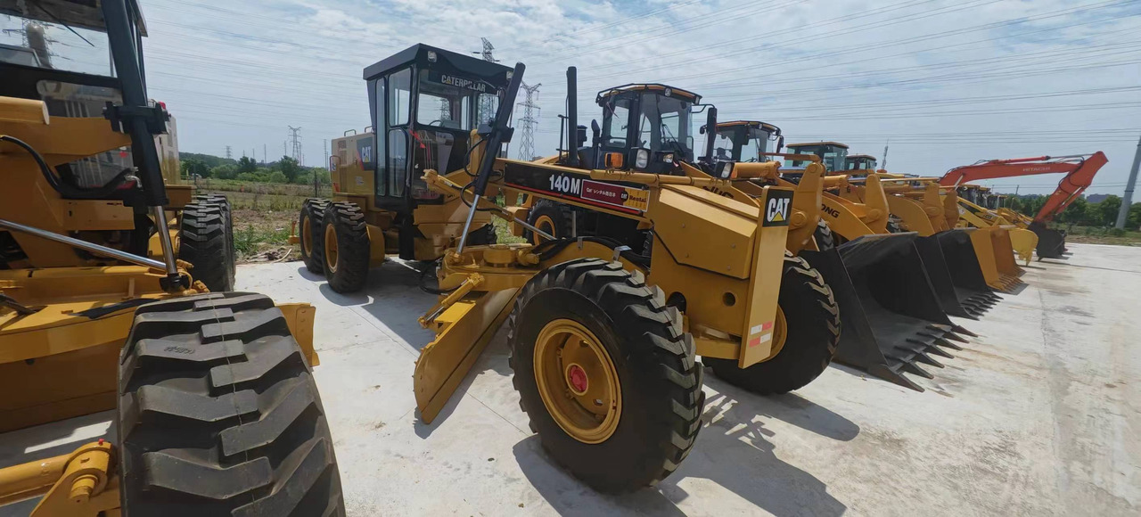 CATERPILLAR 140M - מפלסת: תמונה 3 CATERPILLAR 140M - מפלסת: תמונה 3