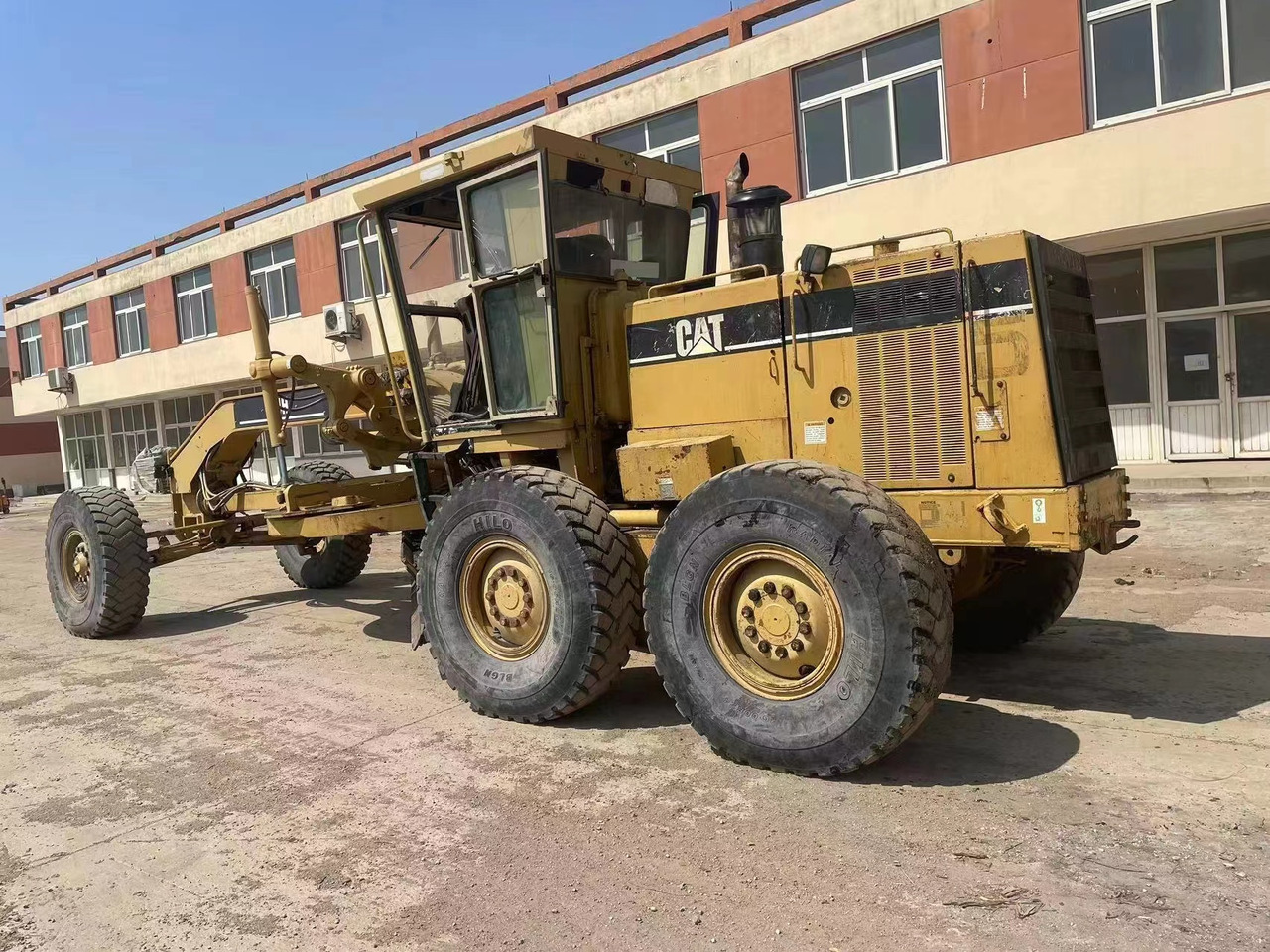CATERPILLAR 14H - מפלסת: תמונה 1 CATERPILLAR 14H - מפלסת: תמונה 1