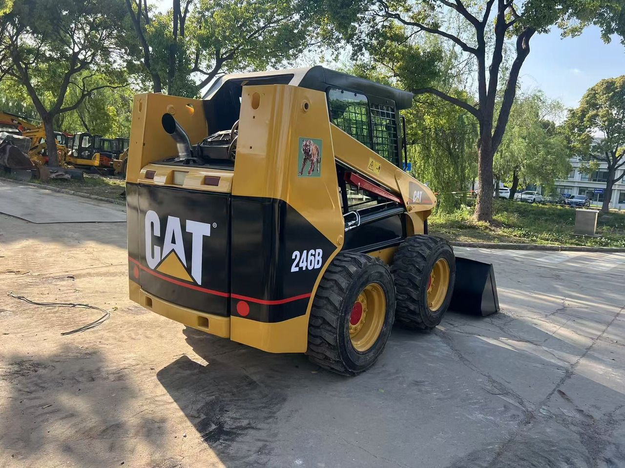 CATERPILLAR 246B - מעמיס היגוי החלקה: תמונה 2 CATERPILLAR 246B - מעמיס היגוי החלקה: תמונה 2