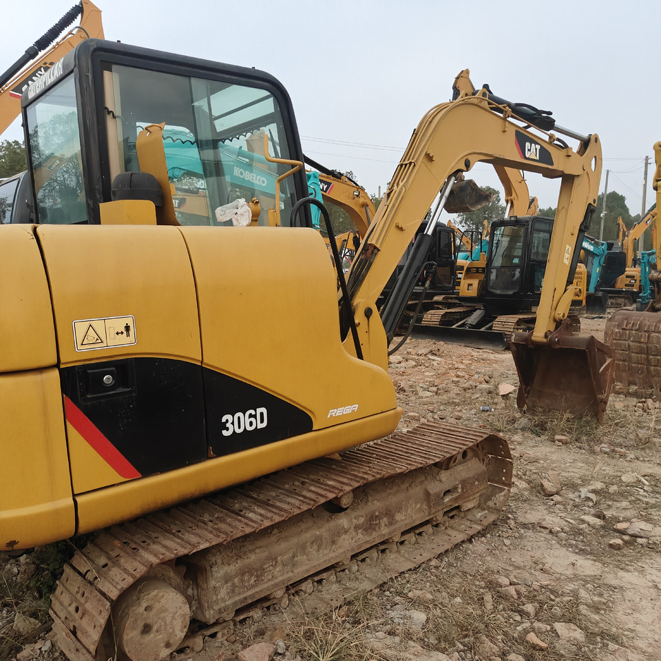 CATERPILLAR 306D - מיני מחפר: תמונה 1 CATERPILLAR 306D - מיני מחפר: תמונה 1