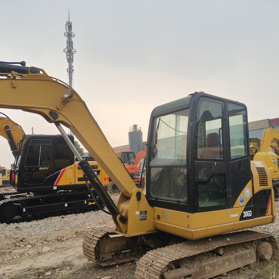 CATERPILLAR 306D - מיני מחפר: תמונה 4 CATERPILLAR 306D - מיני מחפר: תמונה 4