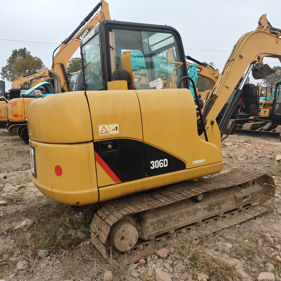 CATERPILLAR 306D - מיני מחפר: תמונה 2 CATERPILLAR 306D - מיני מחפר: תמונה 2