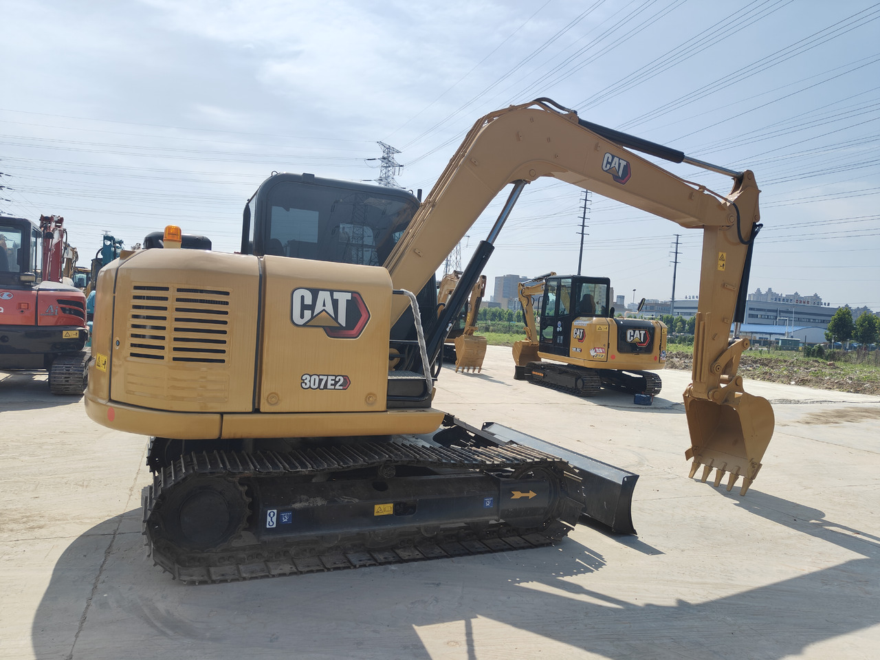 CATERPILLAR 307E2 - מיני מחפר: תמונה 3 CATERPILLAR 307E2 - מיני מחפר: תמונה 3