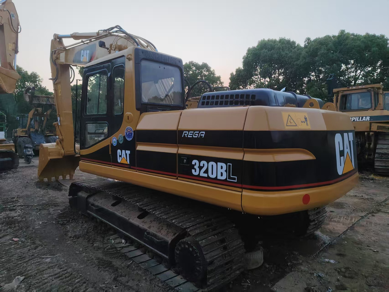 CATERPILLAR 320B - מחפר סורק: תמונה 5 CATERPILLAR 320B - מחפר סורק: תמונה 5