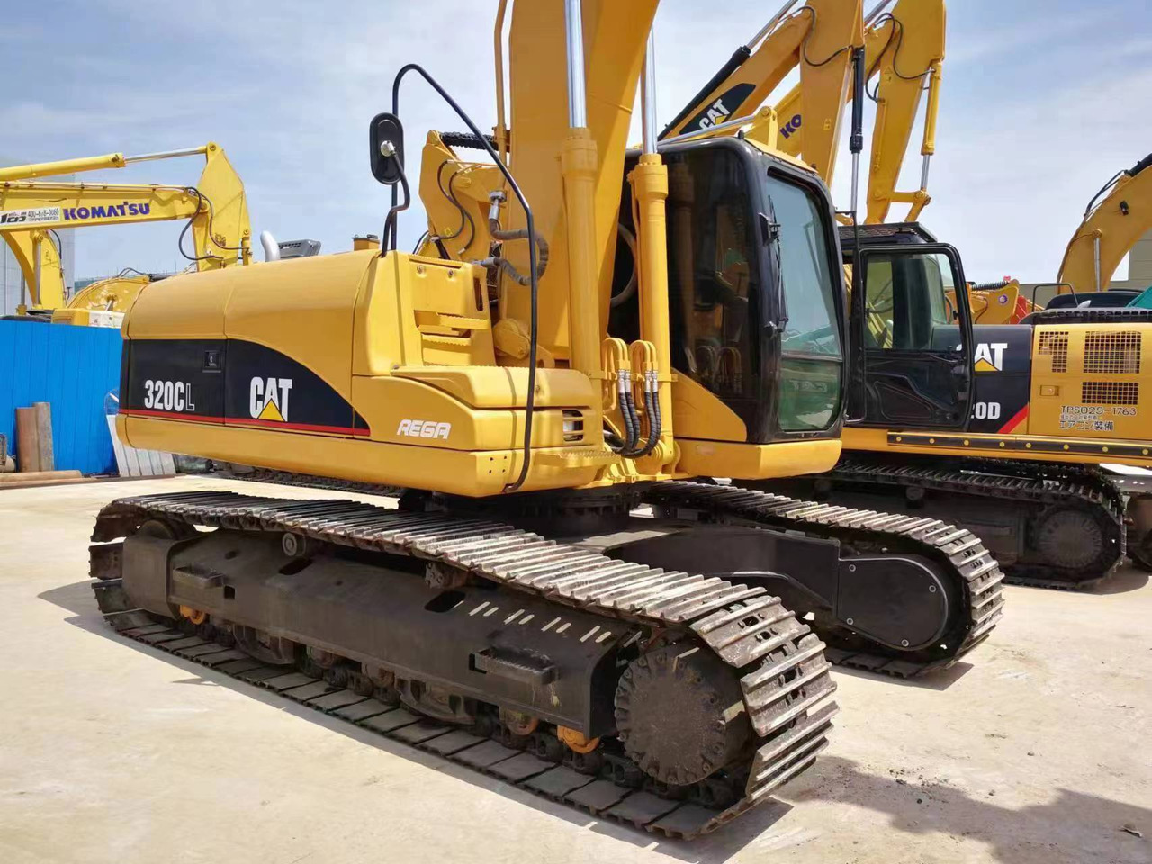 CATERPILLAR 320CL - מחפר סורק: תמונה 3 CATERPILLAR 320CL - מחפר סורק: תמונה 3
