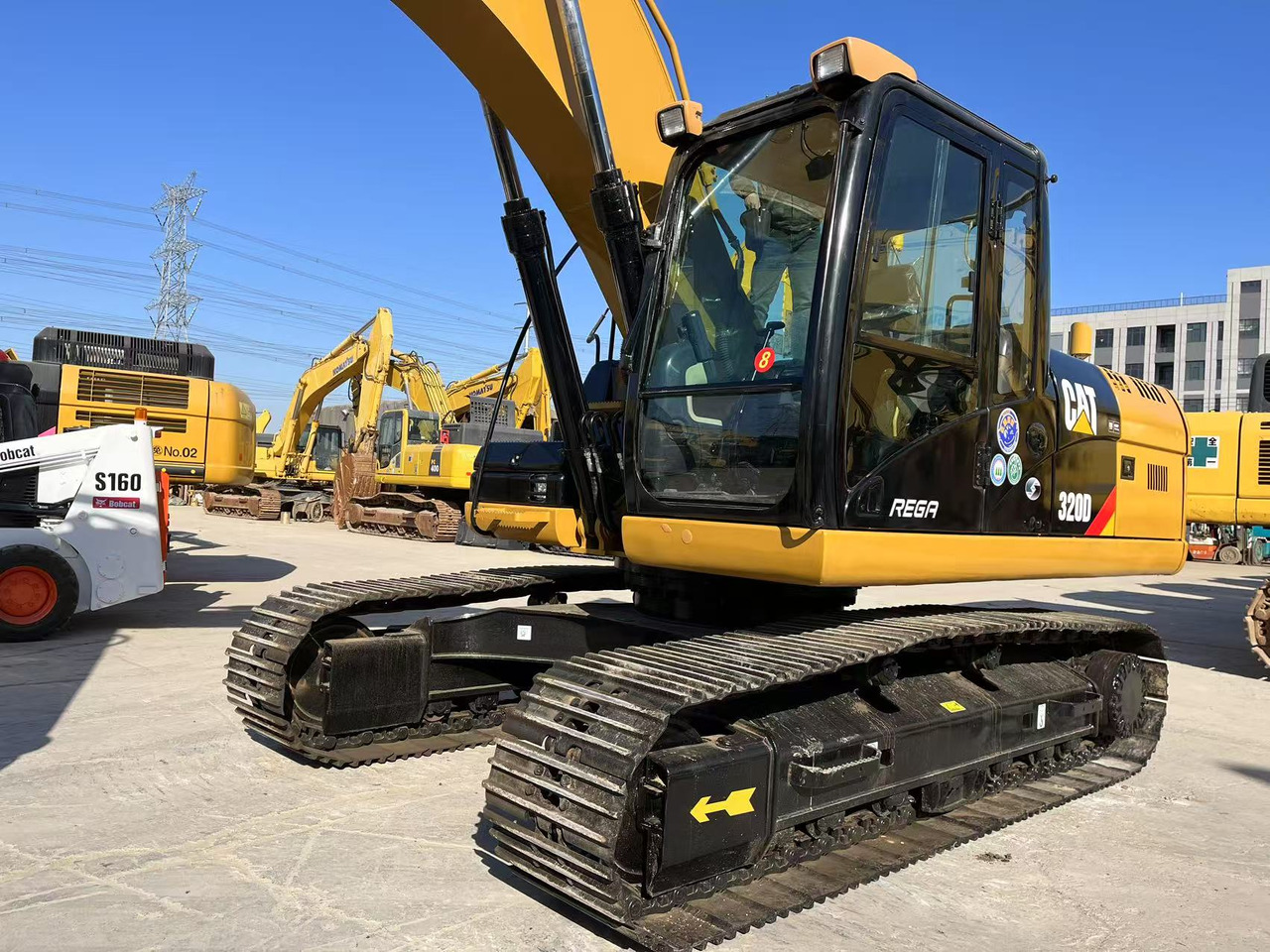 CATERPILLAR 320D - מחפר סורק: תמונה 2 CATERPILLAR 320D - מחפר סורק: תמונה 2