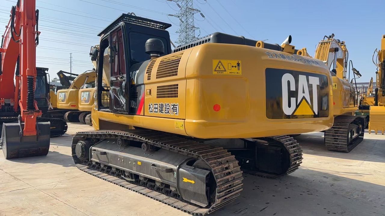 CATERPILLAR 330D2 - מחפר סורק: תמונה 1 CATERPILLAR 330D2 - מחפר סורק: תמונה 1