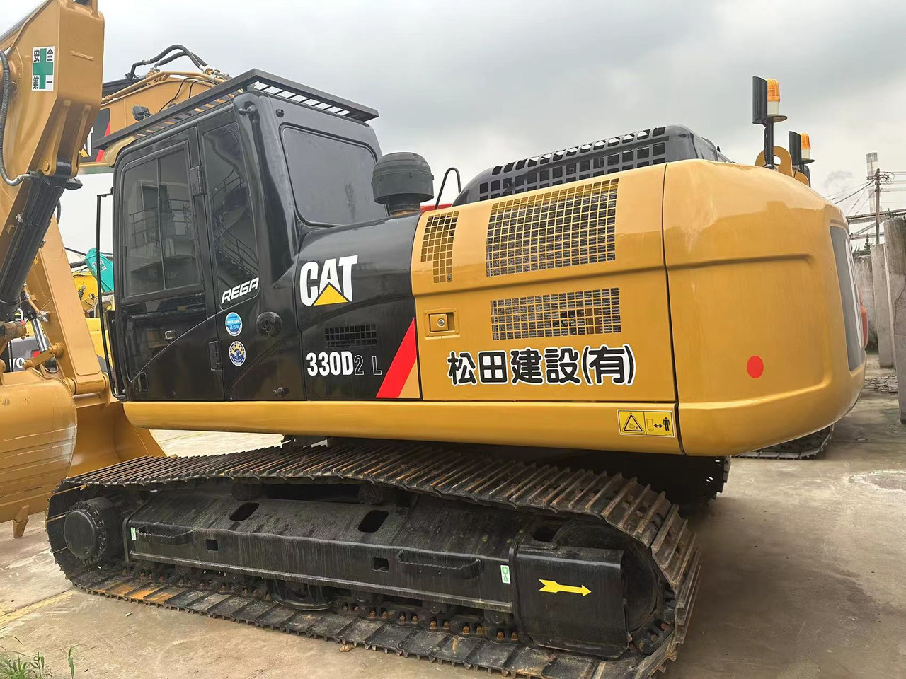 CATERPILLAR 330D - מחפר סורק: תמונה 1 CATERPILLAR 330D - מחפר סורק: תמונה 1