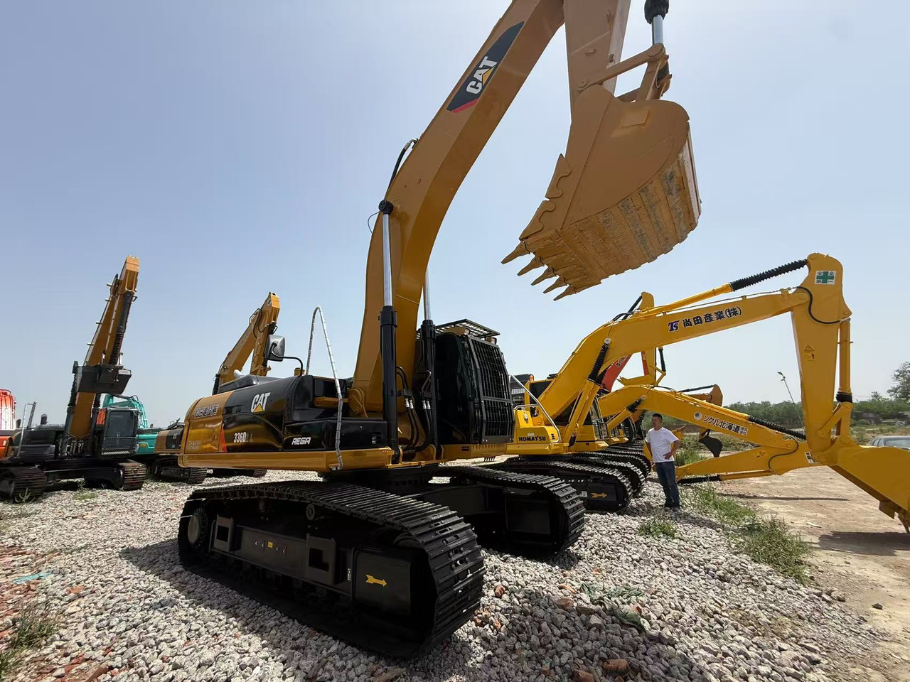 CATERPILLAR 336D2 - מחפר סורק: תמונה 1 CATERPILLAR 336D2 - מחפר סורק: תמונה 1