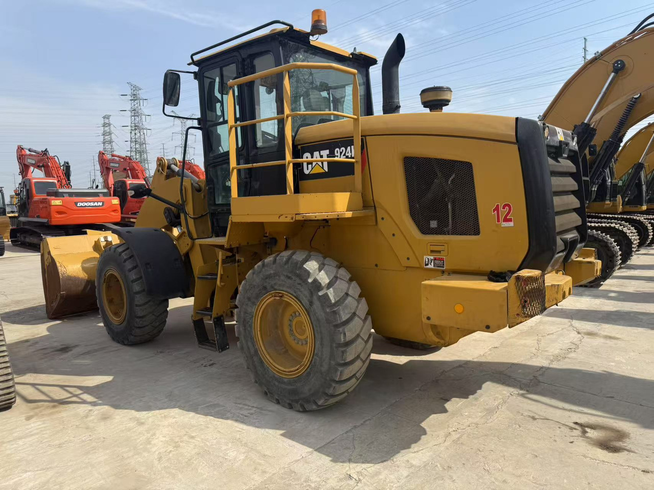 CATERPILLAR 924K - מעמיס גלגלים: תמונה 1 CATERPILLAR 924K - מעמיס גלגלים: תמונה 1