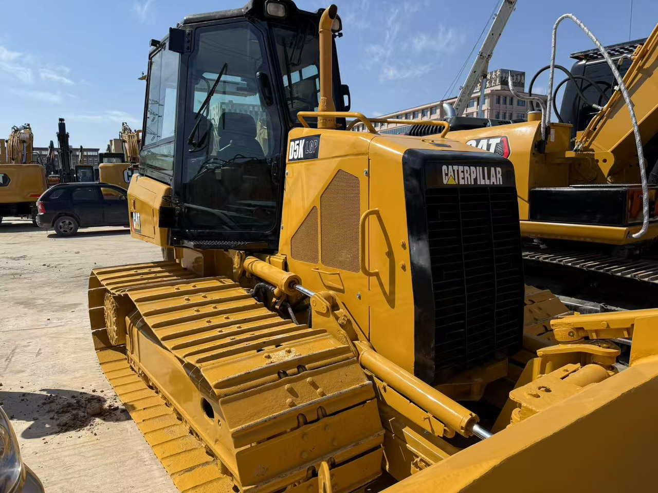 CATERPILLAR D5K - דחפור: תמונה 2 CATERPILLAR D5K - דחפור: תמונה 2