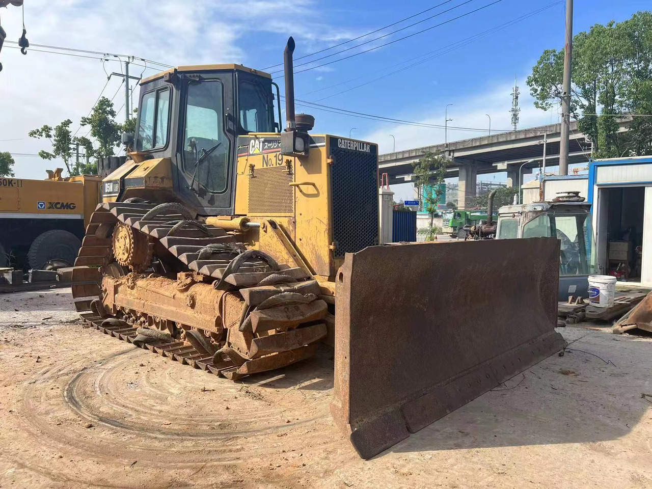 CATERPILLAR D5M - דחפור: תמונה 3 CATERPILLAR D5M - דחפור: תמונה 3