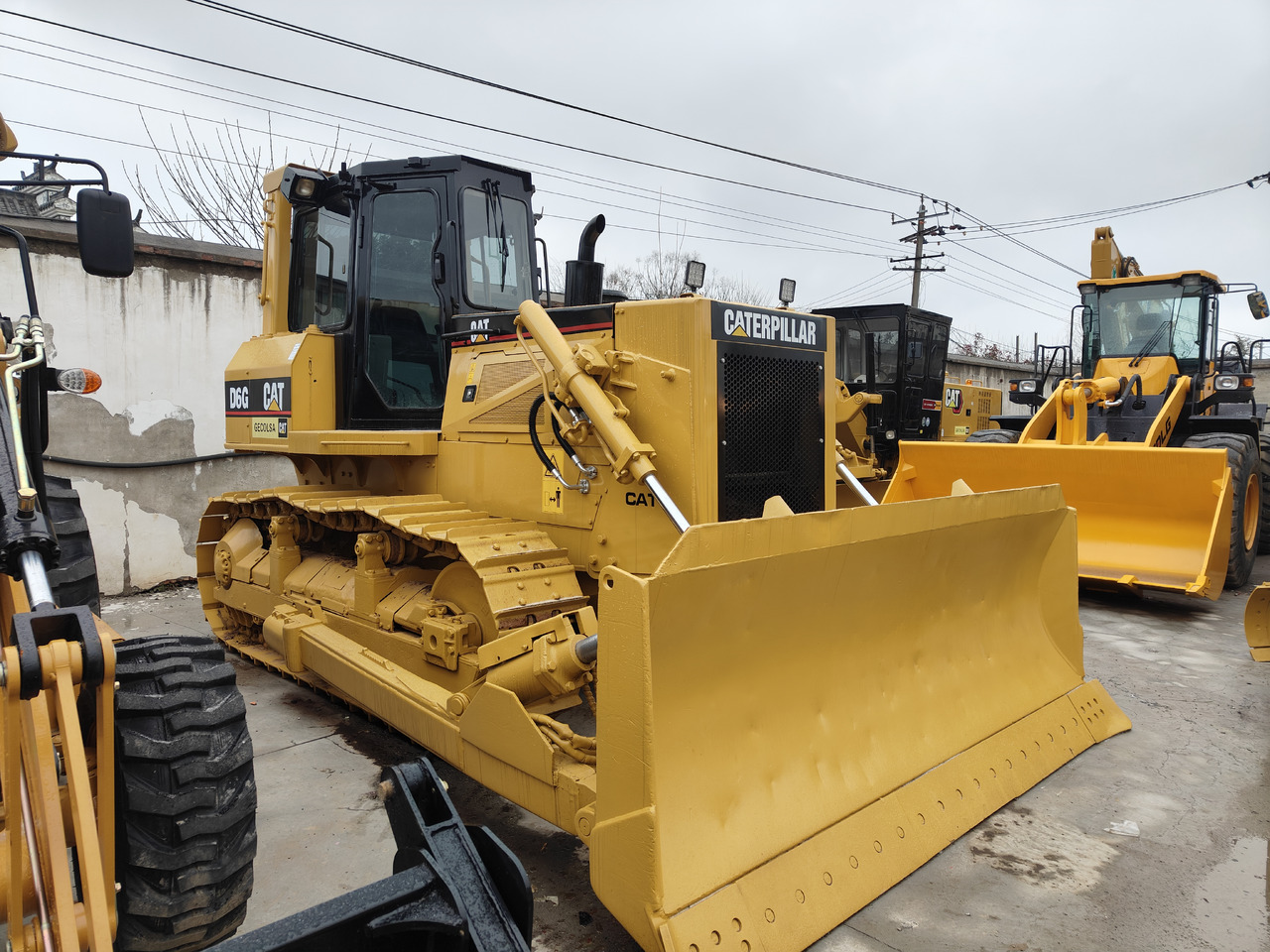 CATERPILLAR D6G - דחפור: תמונה 1 CATERPILLAR D6G - דחפור: תמונה 1