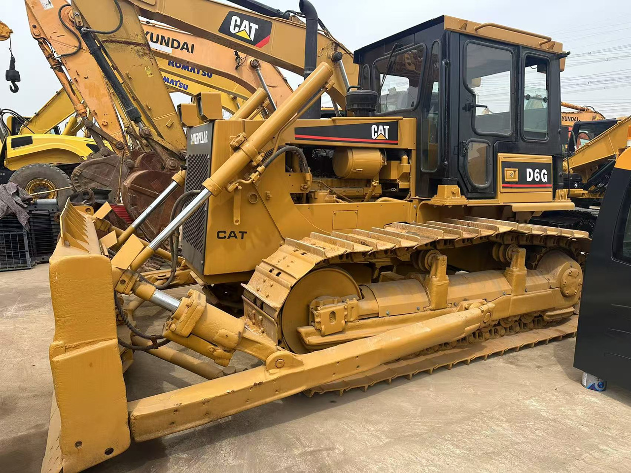 CATERPILLAR D6G - דחפור: תמונה 4 CATERPILLAR D6G - דחפור: תמונה 4