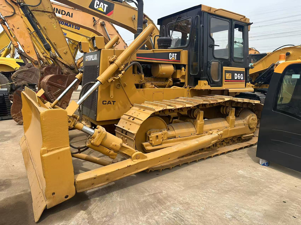 CATERPILLAR D6G - דחפור: תמונה 3 CATERPILLAR D6G - דחפור: תמונה 3