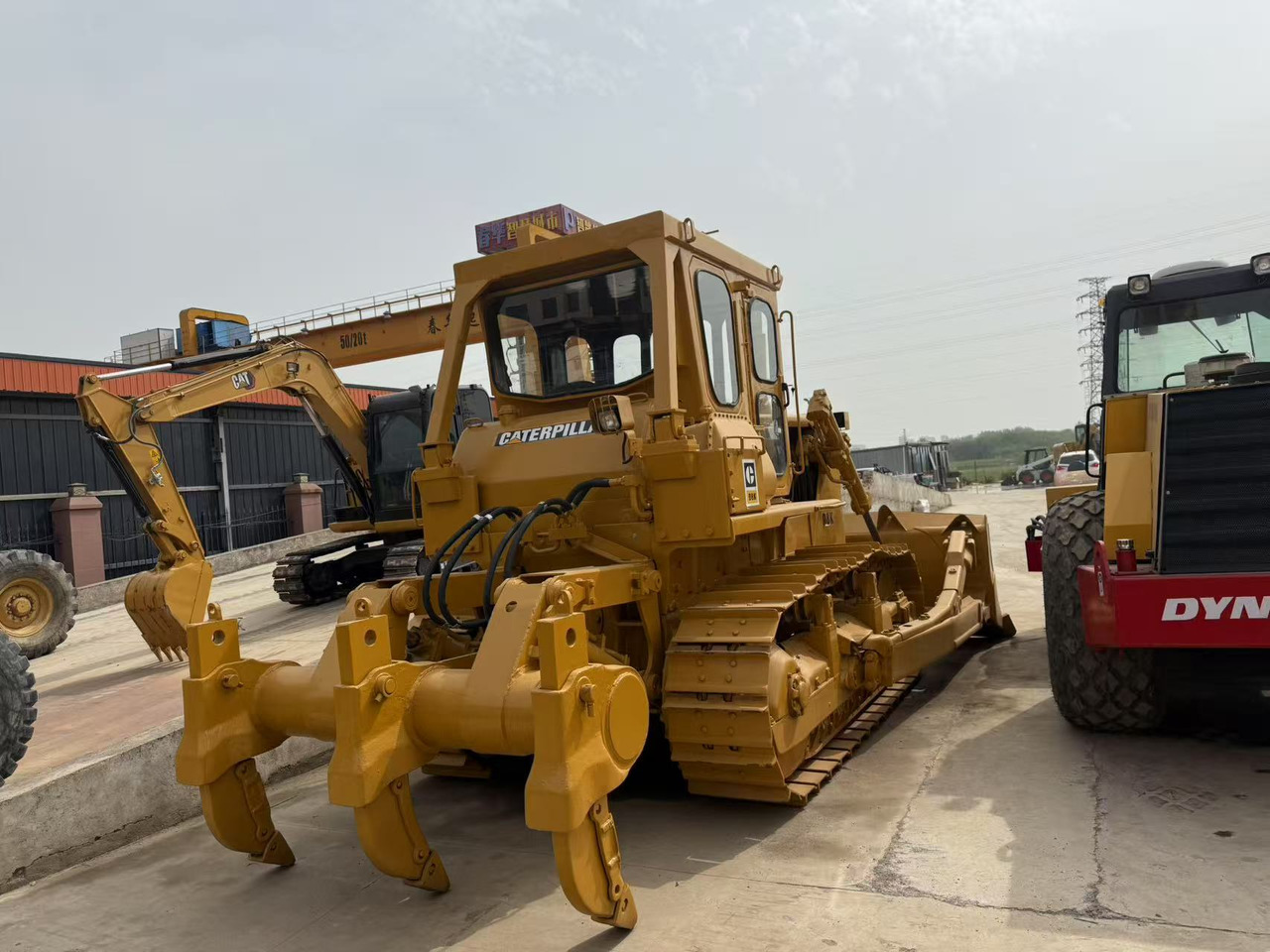 CATERPILLAR D8K - דחפור: תמונה 2 CATERPILLAR D8K - דחפור: תמונה 2