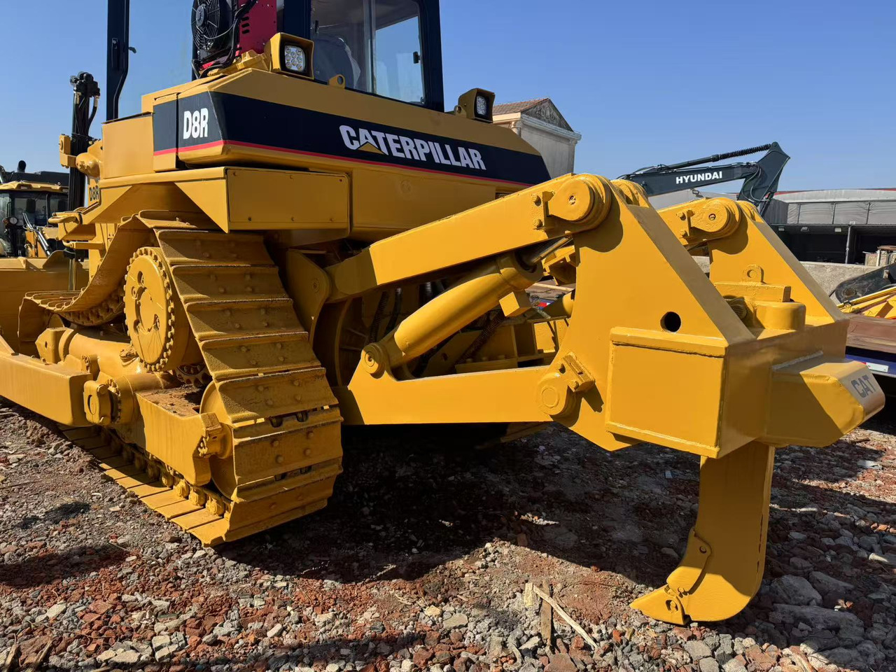 CATERPILLAR D8R - דחפור: תמונה 3 CATERPILLAR D8R - דחפור: תמונה 3
