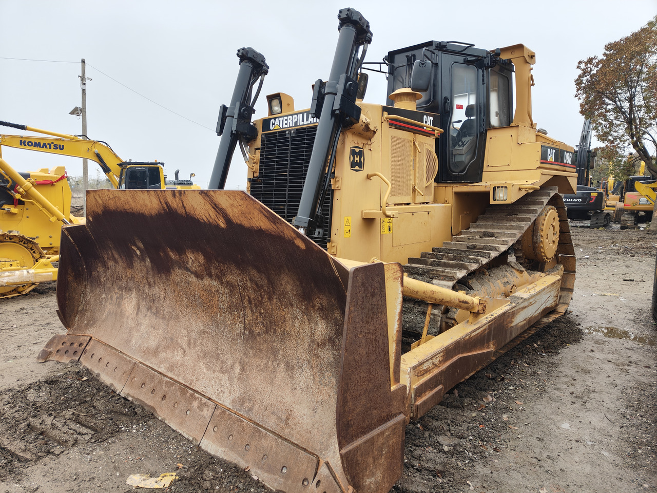 CATERPILLAR D8R - דחפור: תמונה 4 CATERPILLAR D8R - דחפור: תמונה 4