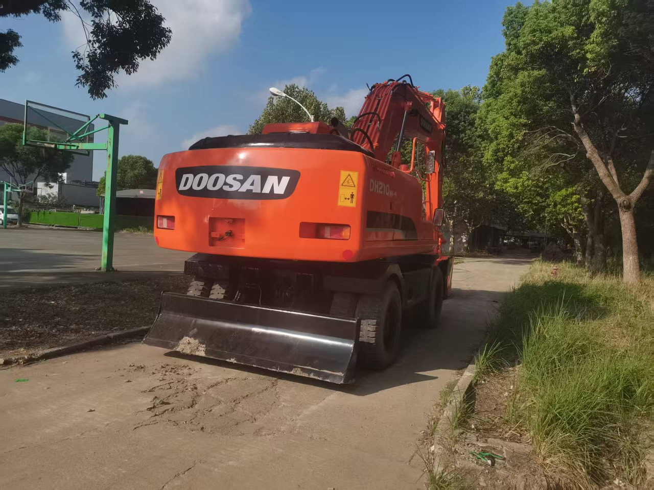 DOOSAN DH210W-9C - מחפר גלגלים: תמונה 4 DOOSAN DH210W-9C - מחפר גלגלים: תמונה 4