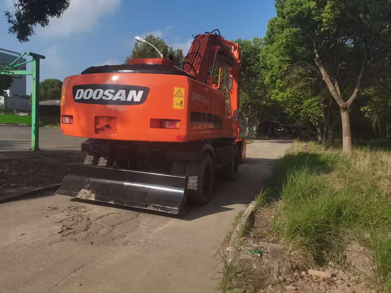DOOSAN DH210W-9C - מחפר גלגלים: תמונה 5 DOOSAN DH210W-9C - מחפר גלגלים: תמונה 5