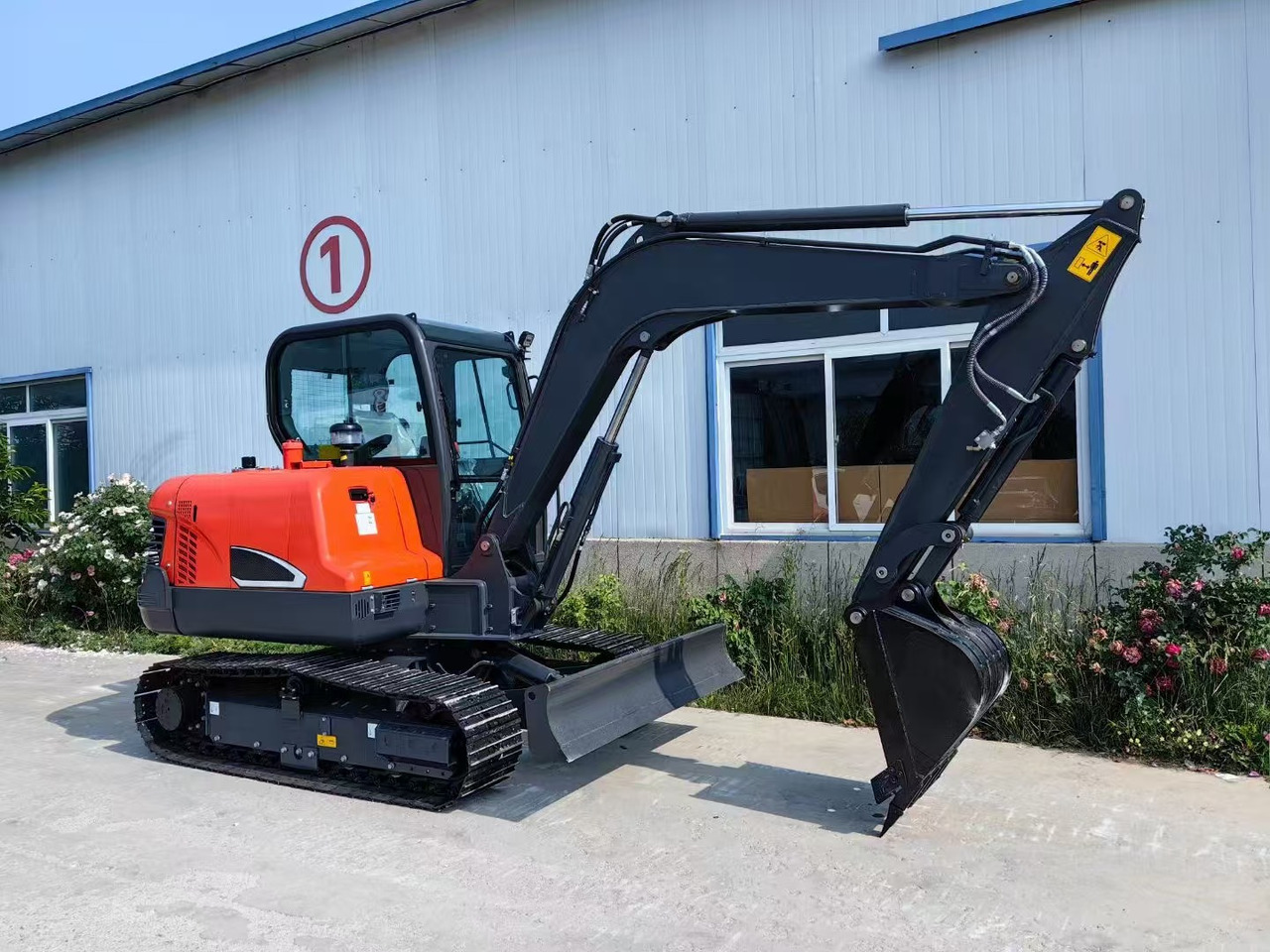 DOOSAN DH60-7 - מחפר סורק: תמונה 1 DOOSAN DH60-7 - מחפר סורק: תמונה 1