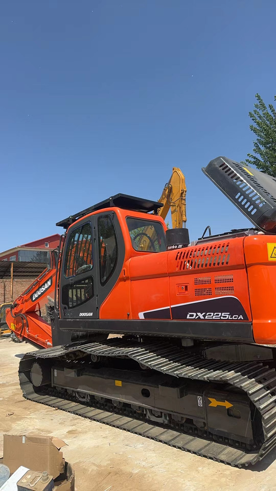 DOOSAN DX225LC-7 - מחפר סורק: תמונה 3 DOOSAN DX225LC-7 - מחפר סורק: תמונה 3