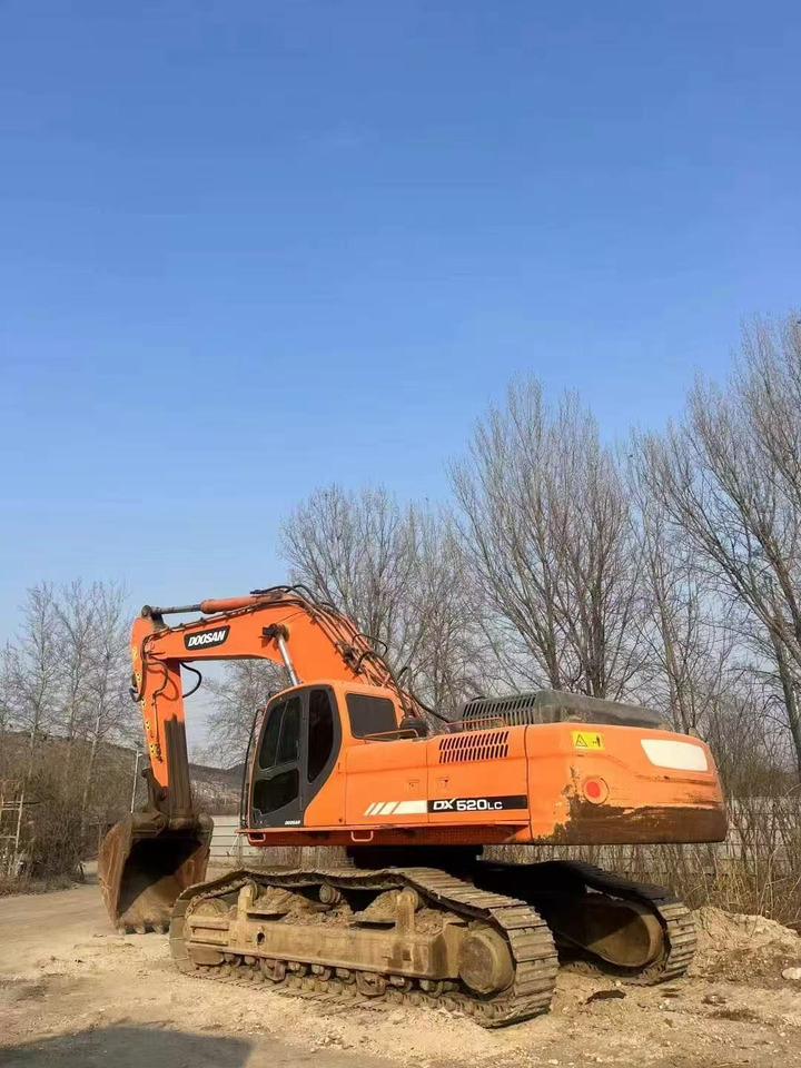 DOOSAN DX520LC-9C - מחפר סורק: תמונה 2 DOOSAN DX520LC-9C - מחפר סורק: תמונה 2