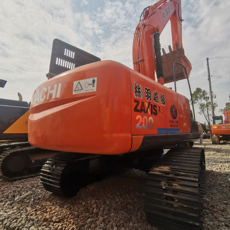 HITACHI ZX200-3 - מחפר סורק: תמונה 3 HITACHI ZX200-3 - מחפר סורק: תמונה 3