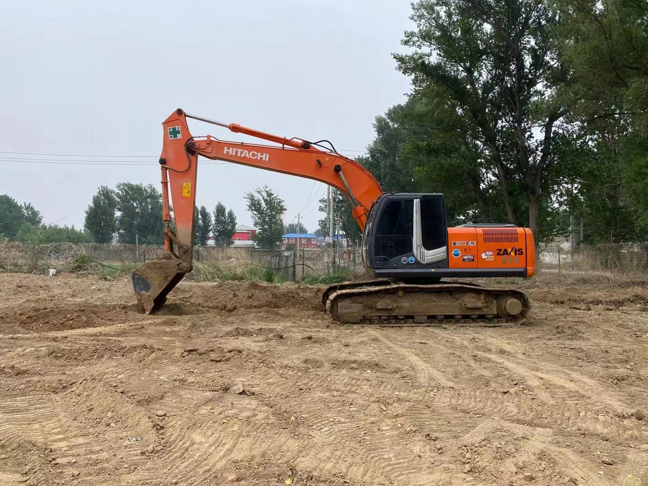 HITACHI ZX210-3G - מחפר סורק: תמונה 2 HITACHI ZX210-3G - מחפר סורק: תמונה 2
