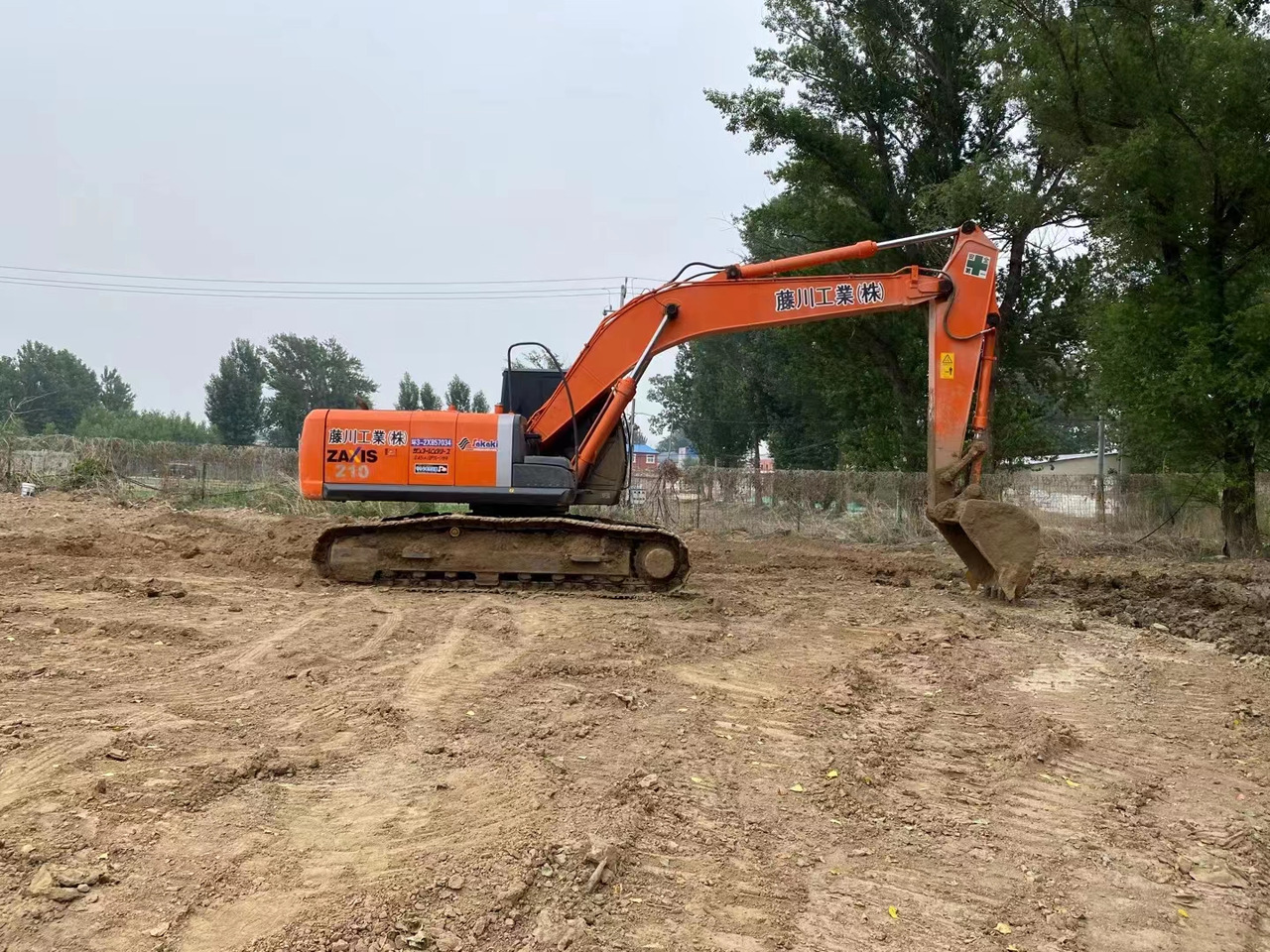 HITACHI ZX210-3G - מחפר סורק: תמונה 4 HITACHI ZX210-3G - מחפר סורק: תמונה 4