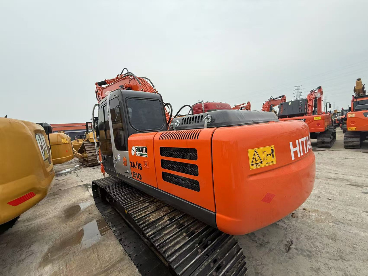 HITACHI ZX210-5G - מחפר סורק: תמונה 2 HITACHI ZX210-5G - מחפר סורק: תמונה 2