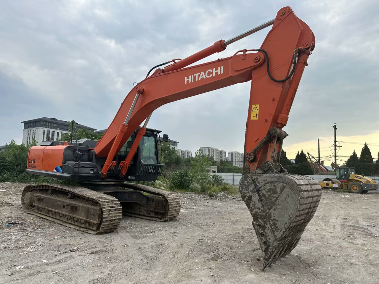 HITACHI ZX400LCH - מחפר סורק: תמונה 1 HITACHI ZX400LCH - מחפר סורק: תמונה 1