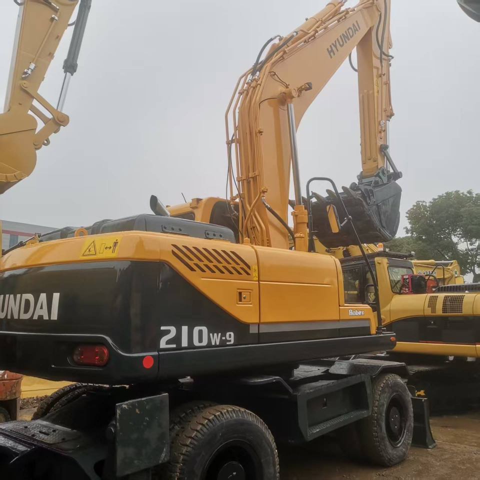 HYUNDAI R210W-9 - מחפר גלגלים: תמונה 5 HYUNDAI R210W-9 - מחפר גלגלים: תמונה 5