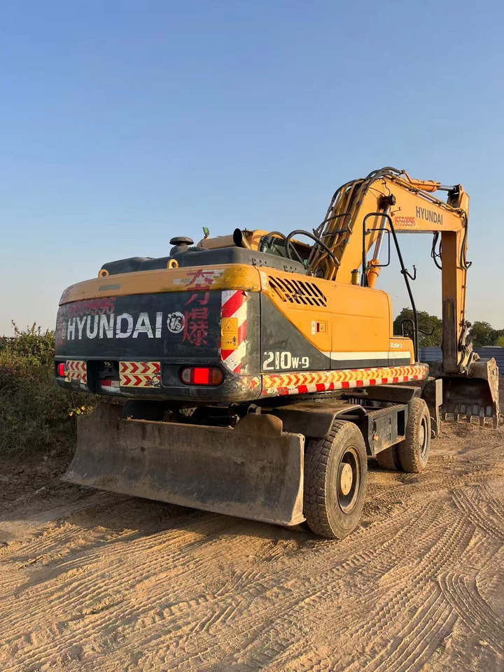 HYUNDAI R210W-9 - מחפר גלגלים: תמונה 3 HYUNDAI R210W-9 - מחפר גלגלים: תמונה 3