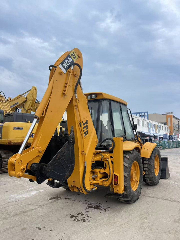 JCB 4CX - מחפרון: תמונה 2 JCB 4CX - מחפרון: תמונה 2
