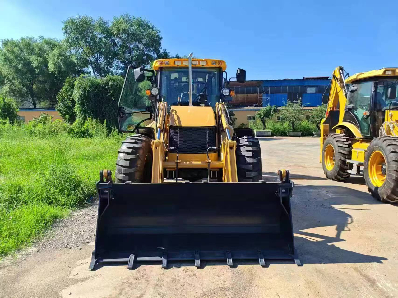 JCB 4CX - מחפרון: תמונה 3 JCB 4CX - מחפרון: תמונה 3