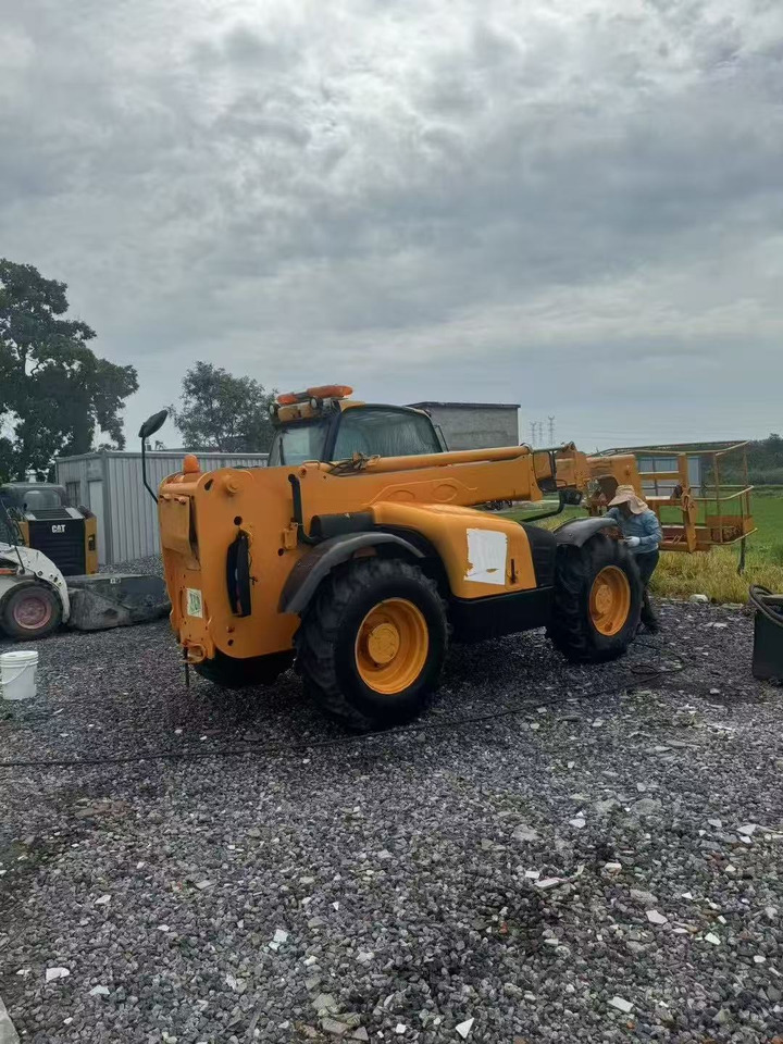JCB 535 - מפעיל טלסקופי: תמונה 4 JCB 535 - מפעיל טלסקופי: תמונה 4