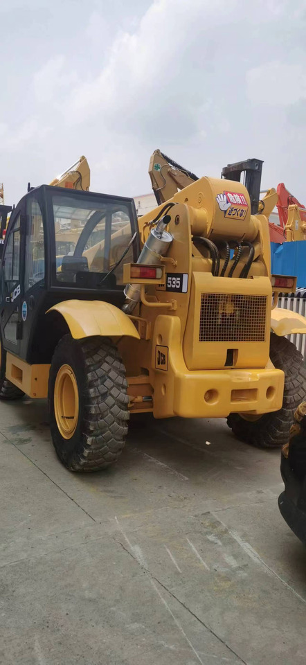 JCB 535 - מפעיל טלסקופי: תמונה 4 JCB 535 - מפעיל טלסקופי: תמונה 4