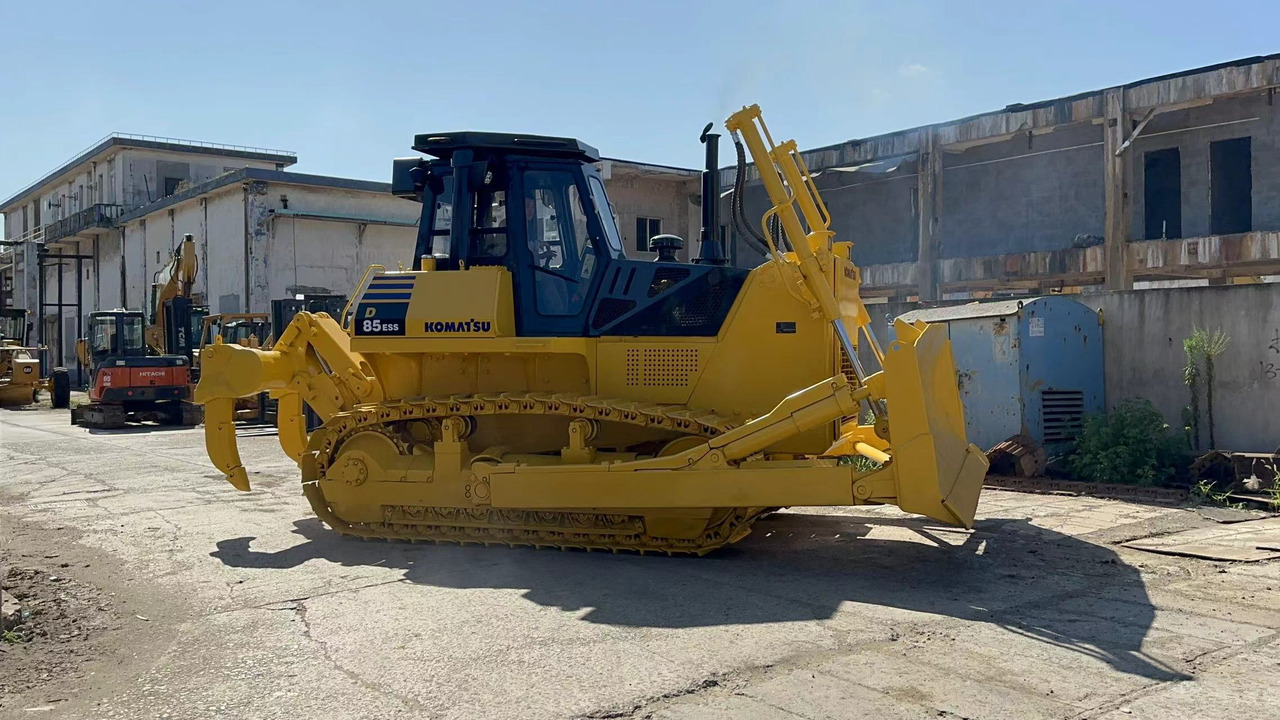 KOMATSU D85ESS - דחפור: תמונה 1 KOMATSU D85ESS - דחפור: תמונה 1