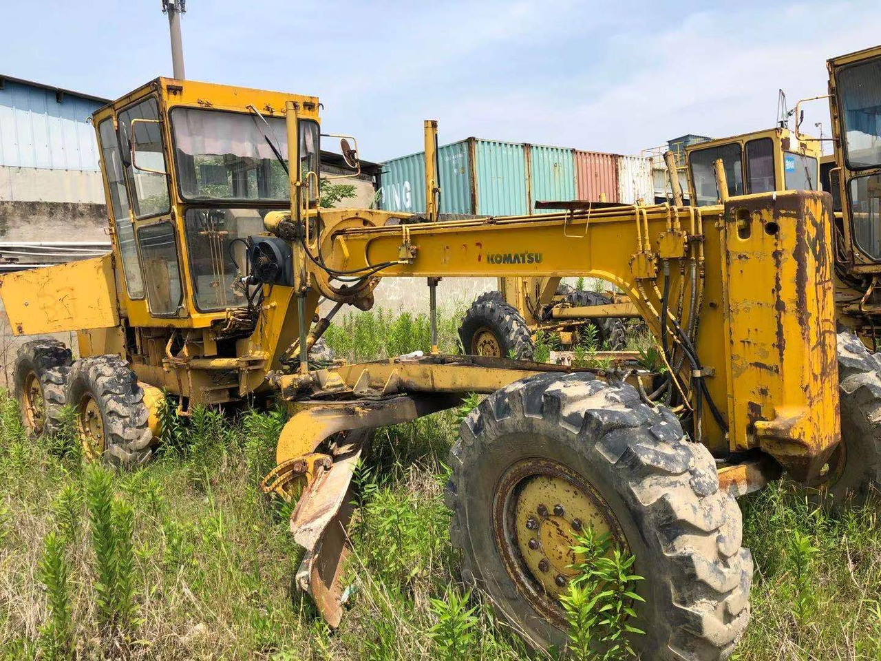 KOMATSU GD511 - מפלסת: תמונה 3 KOMATSU GD511 - מפלסת: תמונה 3