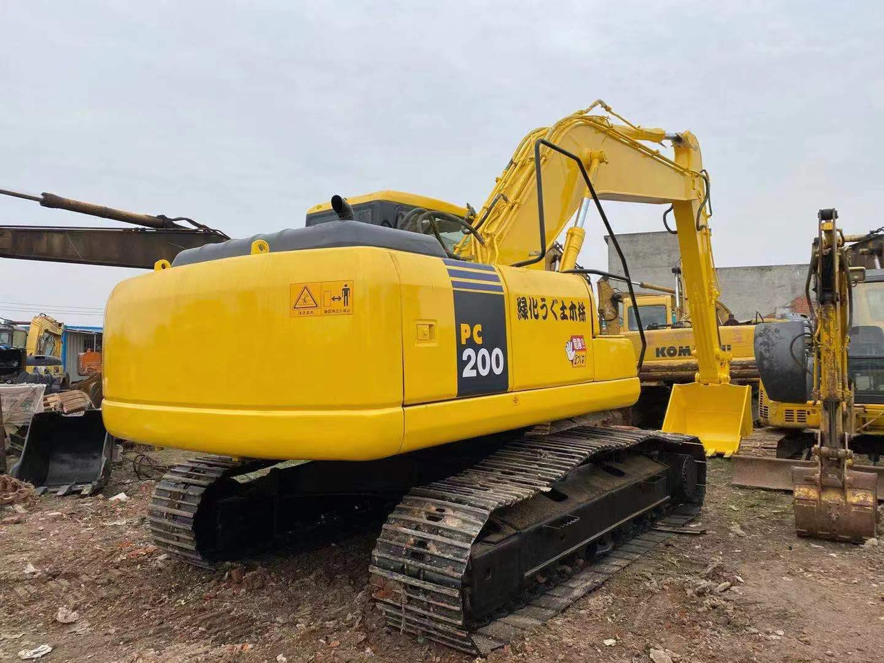 KOMATSU PC200-7 - מחפר סורק: תמונה 2 KOMATSU PC200-7 - מחפר סורק: תמונה 2