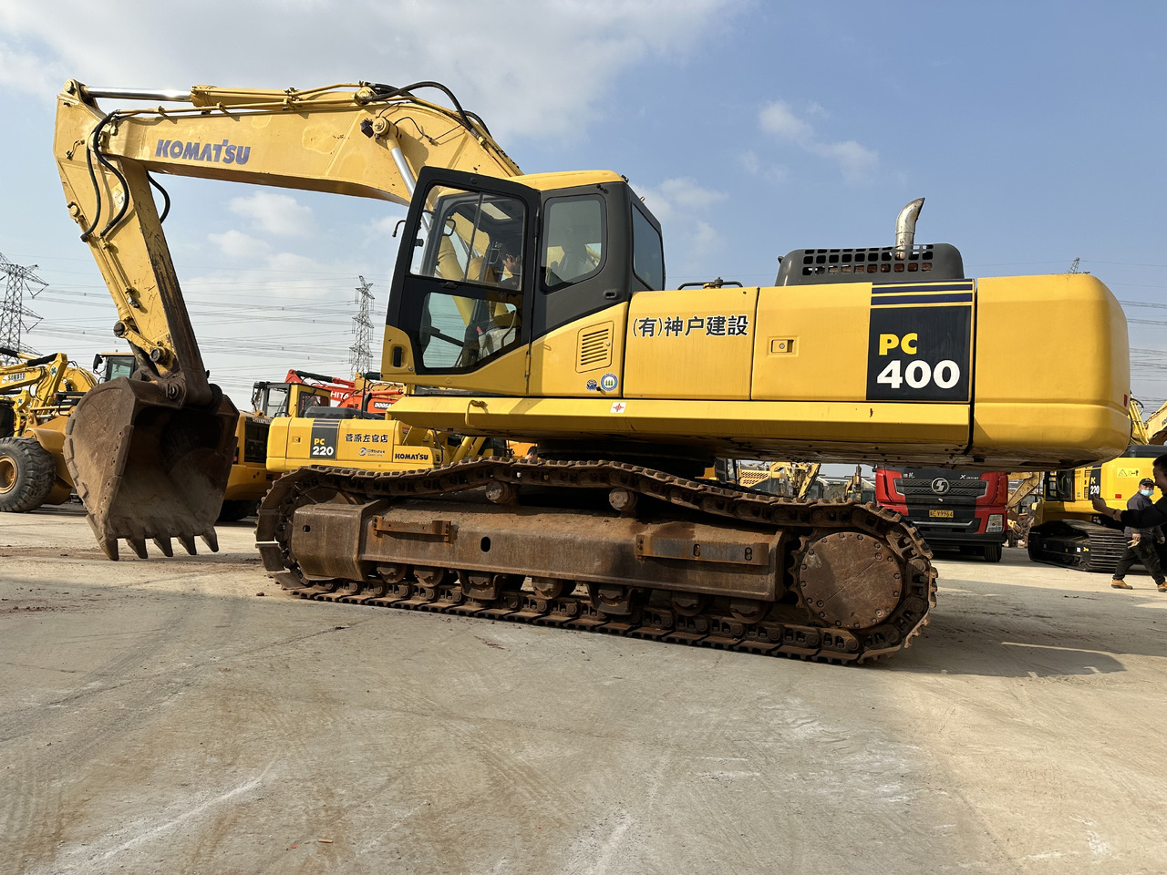KOMATSU PC400-7 - מחפר סורק: תמונה 2 KOMATSU PC400-7 - מחפר סורק: תמונה 2