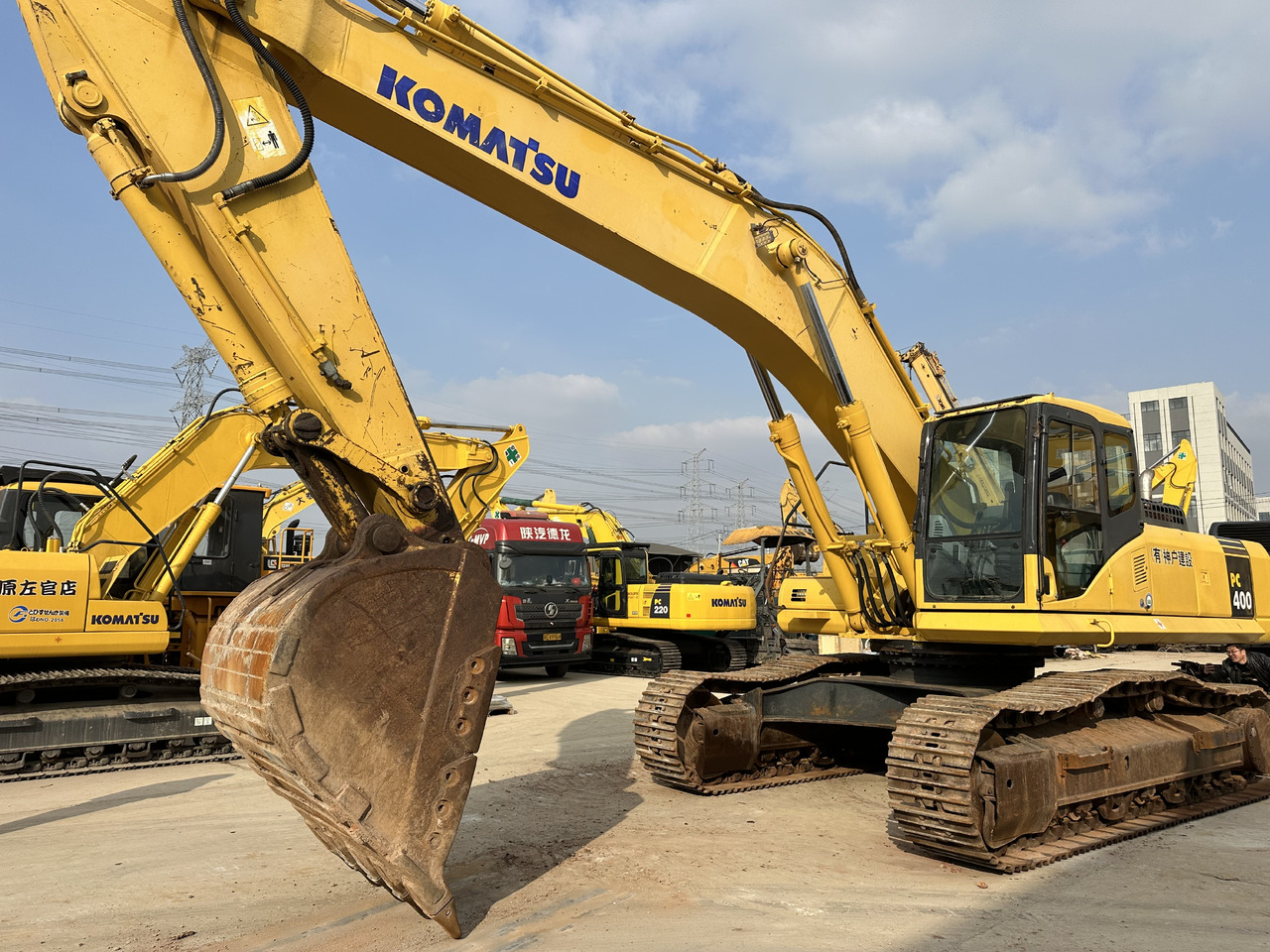 KOMATSU PC400-7 - מחפר סורק: תמונה 1 KOMATSU PC400-7 - מחפר סורק: תמונה 1