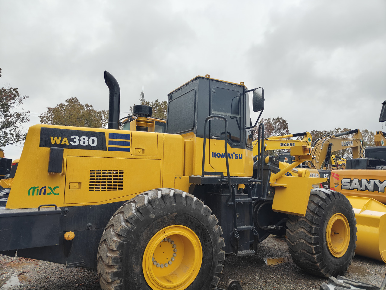 KOMATSU WA380-3 - מעמיס גלגלים: תמונה 3 KOMATSU WA380-3 - מעמיס גלגלים: תמונה 3