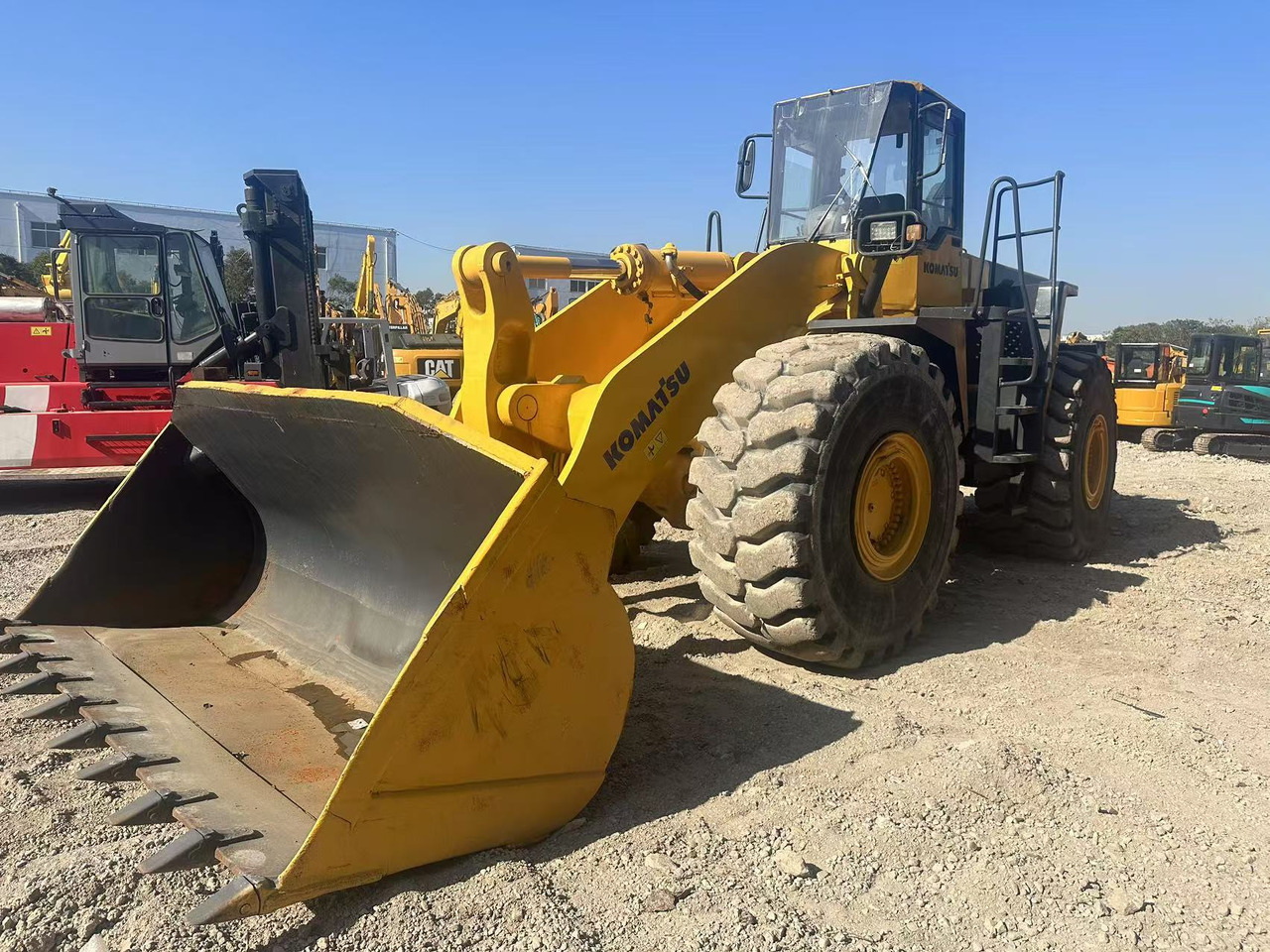 KOMATSU WA500-3 - מעמיס גלגלים: תמונה 4 KOMATSU WA500-3 - מעמיס גלגלים: תמונה 4
