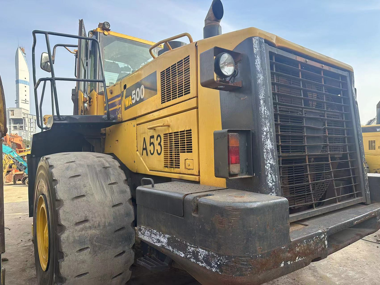 KOMATSU WA500-3 - מעמיס גלגלים: תמונה 3 KOMATSU WA500-3 - מעמיס גלגלים: תמונה 3