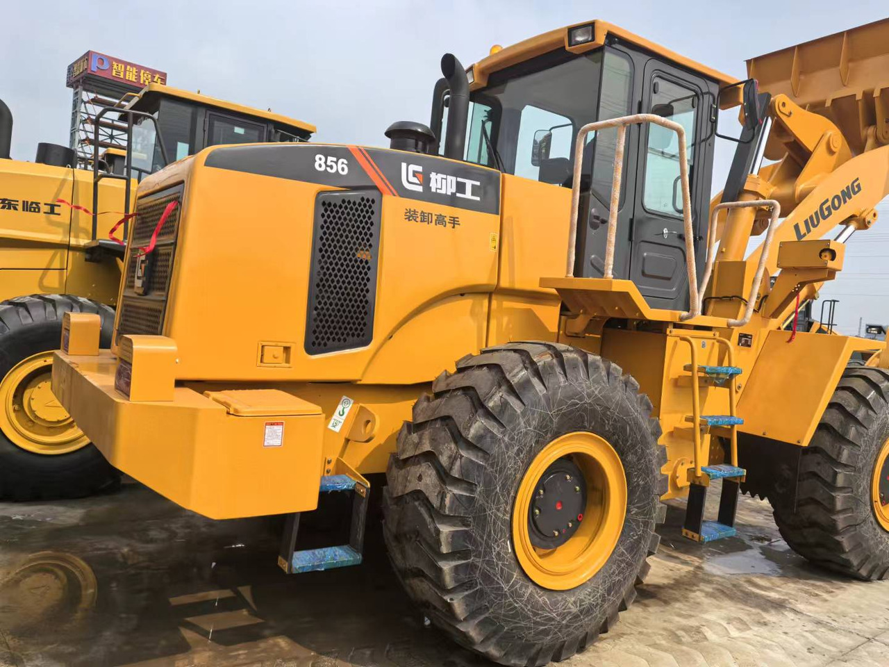 LIUGONG 856N - מעמיס גלגלים: תמונה 4 LIUGONG 856N - מעמיס גלגלים: תמונה 4