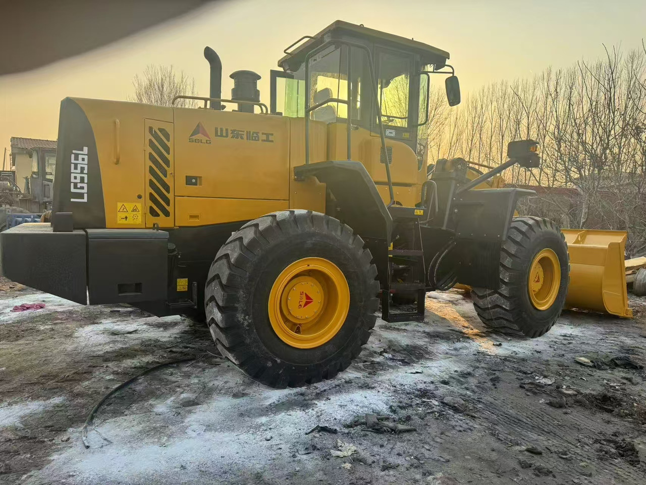 SDLG LG956L - מעמיס גלגלים: תמונה 1 SDLG LG956L - מעמיס גלגלים: תמונה 1