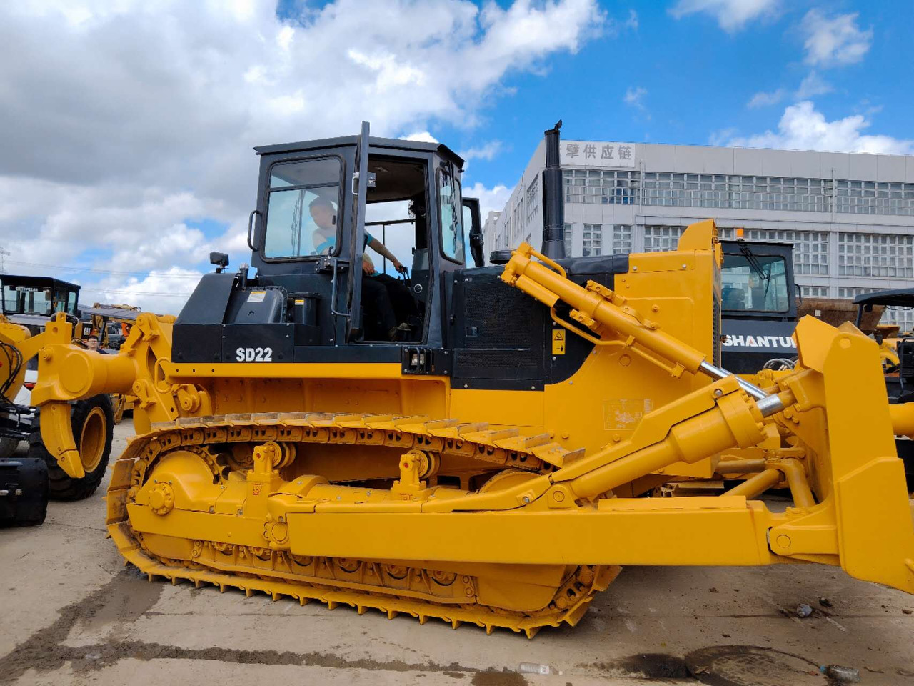 SHANTUI SD22 - דחפור: תמונה 3 SHANTUI SD22 - דחפור: תמונה 3