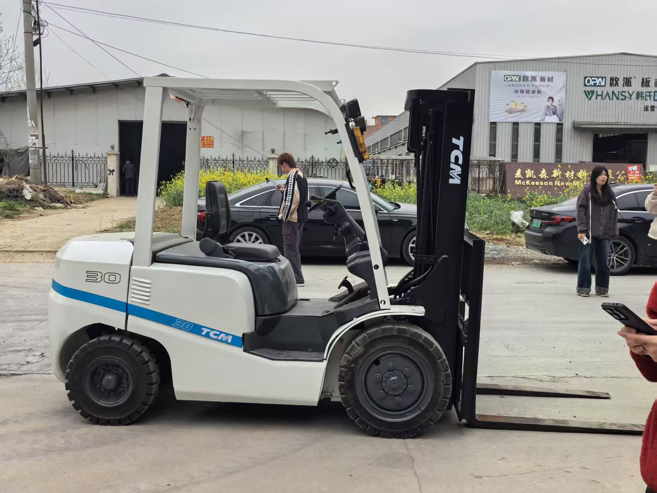 TCM FD30 - מלגזת סולר: תמונה 3 TCM FD30 - מלגזת סולר: תמונה 3